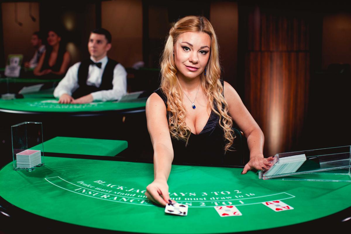 Live Blackjack Online Casino Games